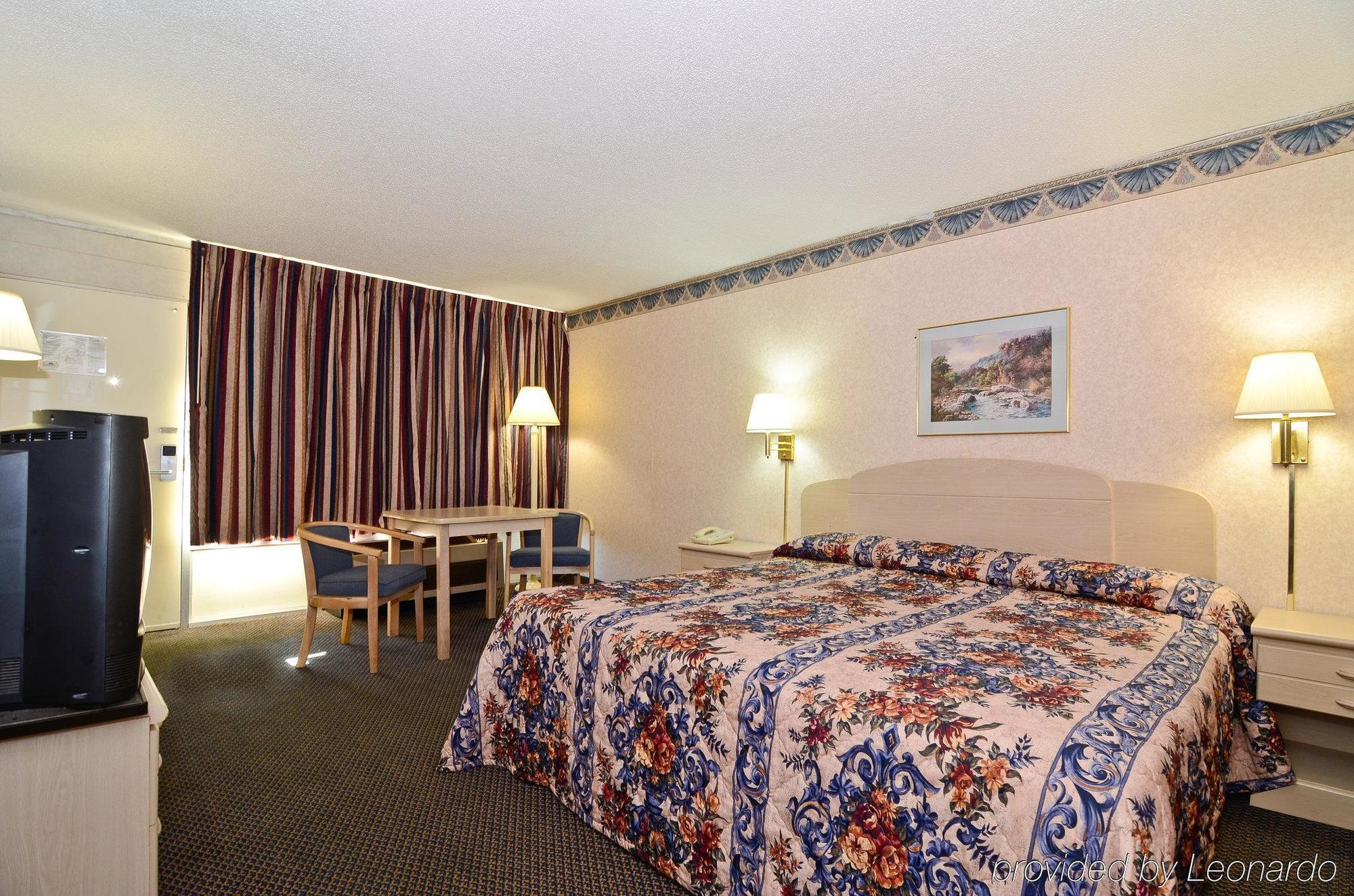 The Sanford Inn Szoba fotó