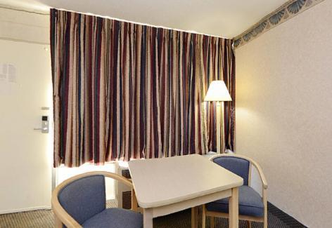 The Sanford Inn Szoba fotó